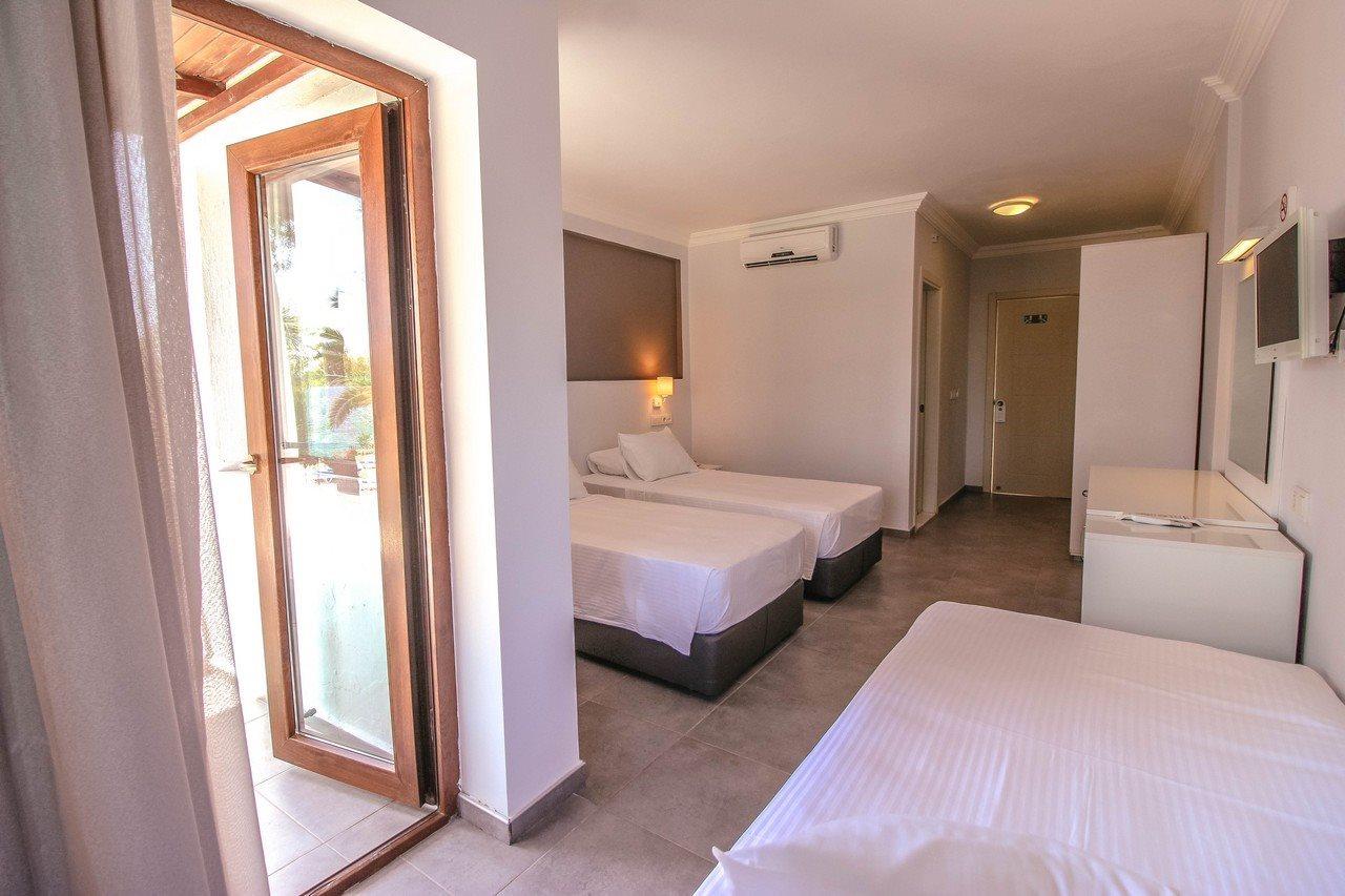 Club Muskebi Hotel Bodrum Exterior photo